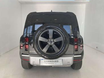 Land Rover Defender 110 D250 — photo 9