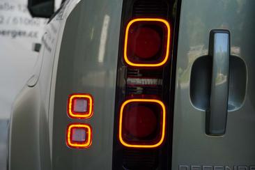Land Rover Defender 110 P400e — photo 11