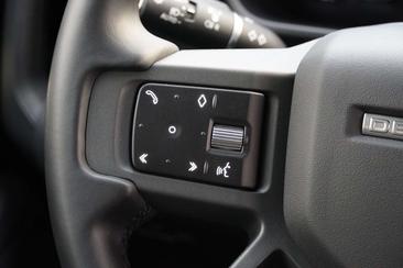 Land Rover Defender 110 P400e — photo 25