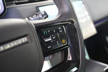 Land Rover Range Rover P460e — photo 19