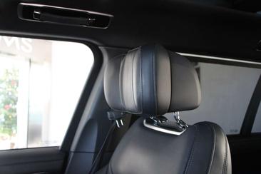Land Rover Range Rover P460e — photo 25