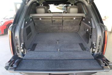 Land Rover Range Rover P460e — photo 28