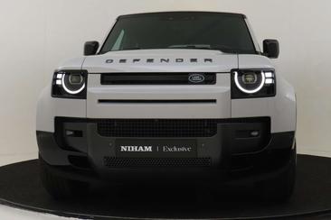 Land Rover Defender 110 P300e — photo 8