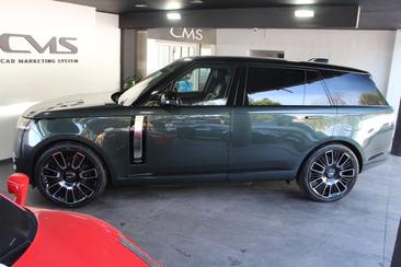 Land Rover Range Rover P460e — photo 34