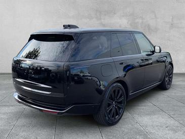 Land Rover Range Rover P440e — photo 2