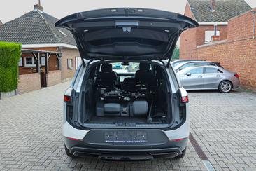 Land Rover Range Rover Sport D250 — photo 21