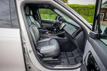 Land Rover Range Rover Sport D250 — photo 23