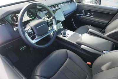 Land Rover Range Rover P460e