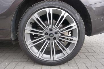 Land Rover Range Rover Sport P460e — photo 9