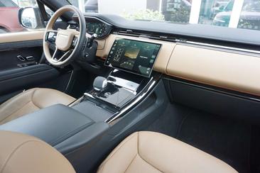 Land Rover Range Rover Sport P460e — photo 10