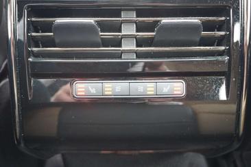 Land Rover Range Rover Sport P460e — photo 14