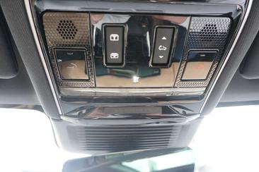 Land Rover Range Rover Sport P460e — photo 22