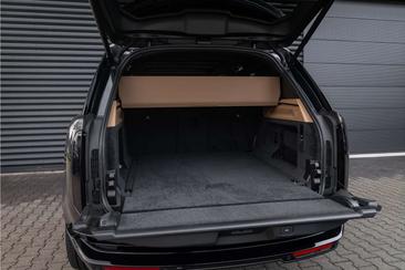 Land Rover Range Rover P550e — photo 25