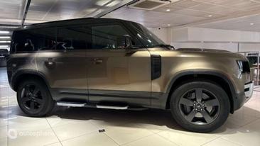 Land Rover Defender 110 P400e — photo 4
