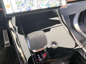 Land Rover Range Rover Sport D300 — photo 11