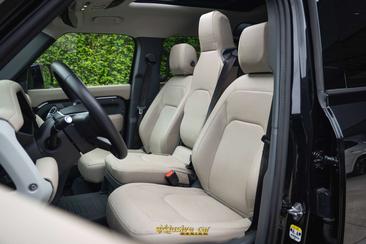 Land Rover Defender 110 P400e — photo 16