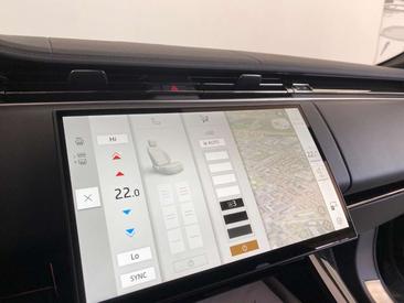 Land Rover Range Rover Sport D300 — photo 12