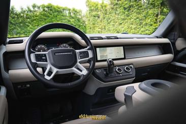 Land Rover Defender 110 P400e — photo 27
