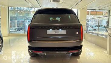 Land Rover Range Rover P550e — photo 6