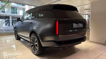 Land Rover Range Rover P550e — photo 7
