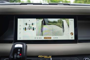 Land Rover Defender 110 P400e — photo 31
