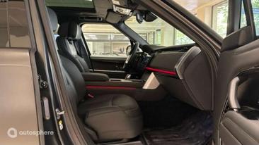 Land Rover Range Rover P550e — photo 15