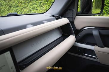 Land Rover Defender 110 P400e — photo 40