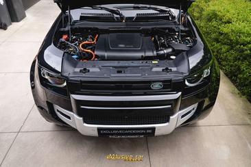 Land Rover Defender 110 P400e — photo 43