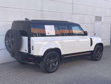 Land Rover Defender 110 D250 — photo 2