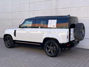 Land Rover Defender 110 D250 — photo 7