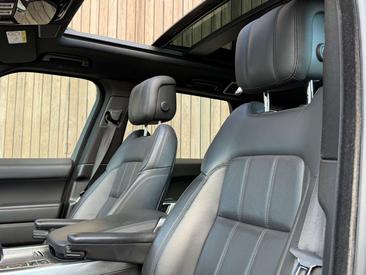 Land Rover Range Rover Sport P400e — photo 27