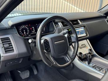 Land Rover Range Rover Sport P400e — photo 28