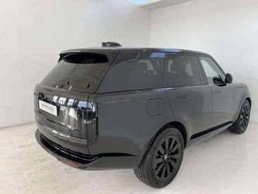 Land Rover Range Rover P460e — photo 3