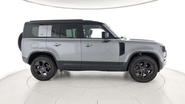 Land Rover Defender 110 D250 — photo 6