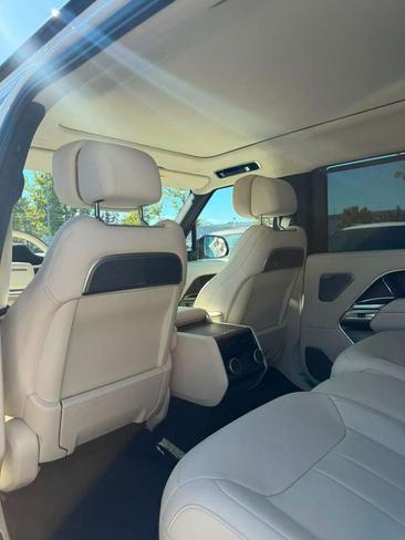 Land Rover Range Rover D350 — photo 8