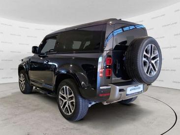 Land Rover Defender 90 D250 — photo 12