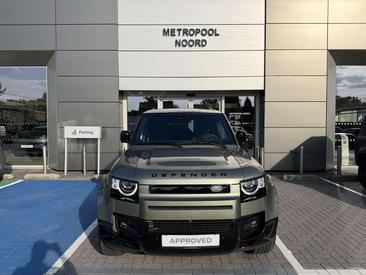 Land Rover Defender 110 P300e — photo 2