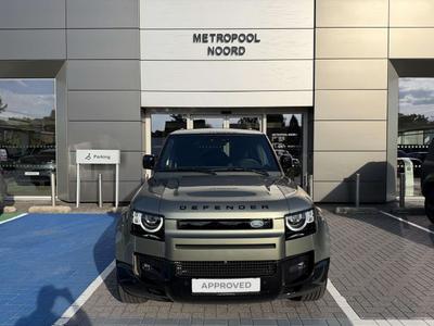 Land Rover Defender 110 P300e