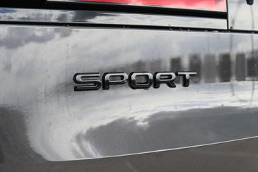 Land Rover Range Rover Sport P550e — photo 14