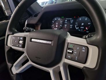 Land Rover Defender 90 D250 — photo 22