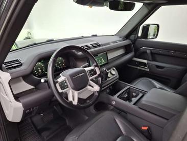 Land Rover Defender 110 D200 — photo 11