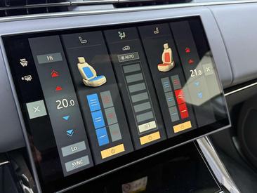 Land Rover Range Rover Sport P460e — photo 12