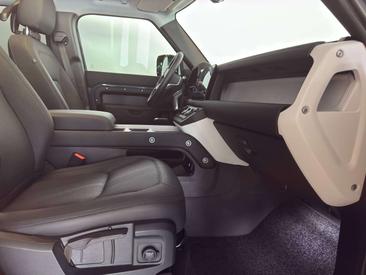 Land Rover Defender 110 D200 — photo 4