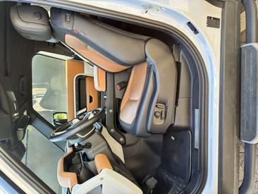 Land Rover Defender 90 D200 — photo 9