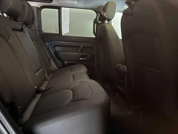 Land Rover Defender 110 D200 — photo 6