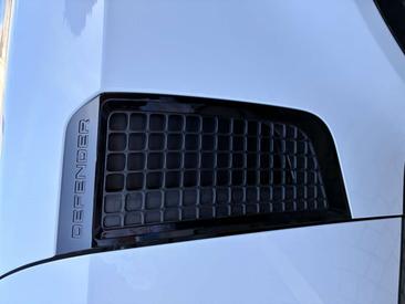 Land Rover Defender 90 D200 — photo 15