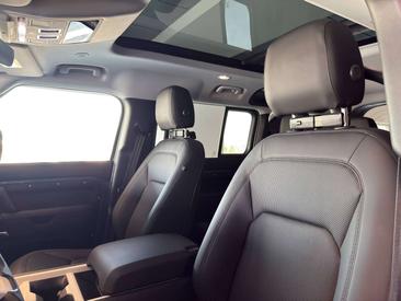 Land Rover Defender 110 D200 — photo 11