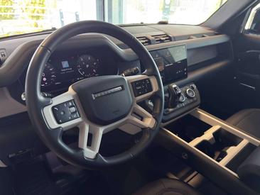 Land Rover Defender 110 D200 — photo 12