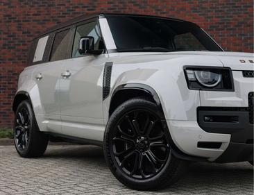 Land Rover Defender P635 — photo 6