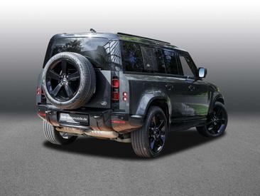 Land Rover Defender 110 D300 — photo 2